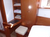 owners cabin forward
